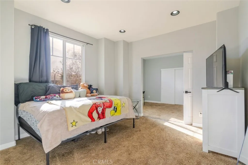 6059 Brentwood Avenue, Lancaster, California 93536 home-pic-29